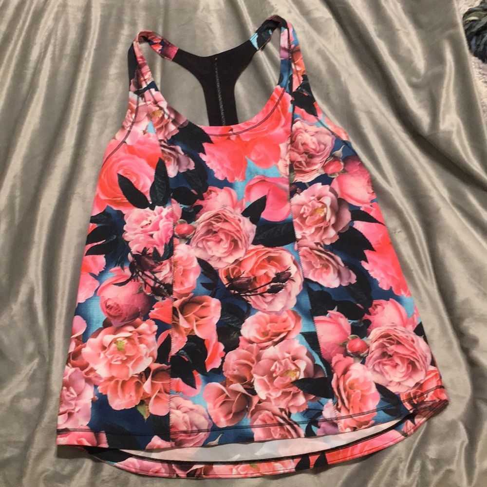 Lululemon lightened Up Secret Garden Singlet Tank